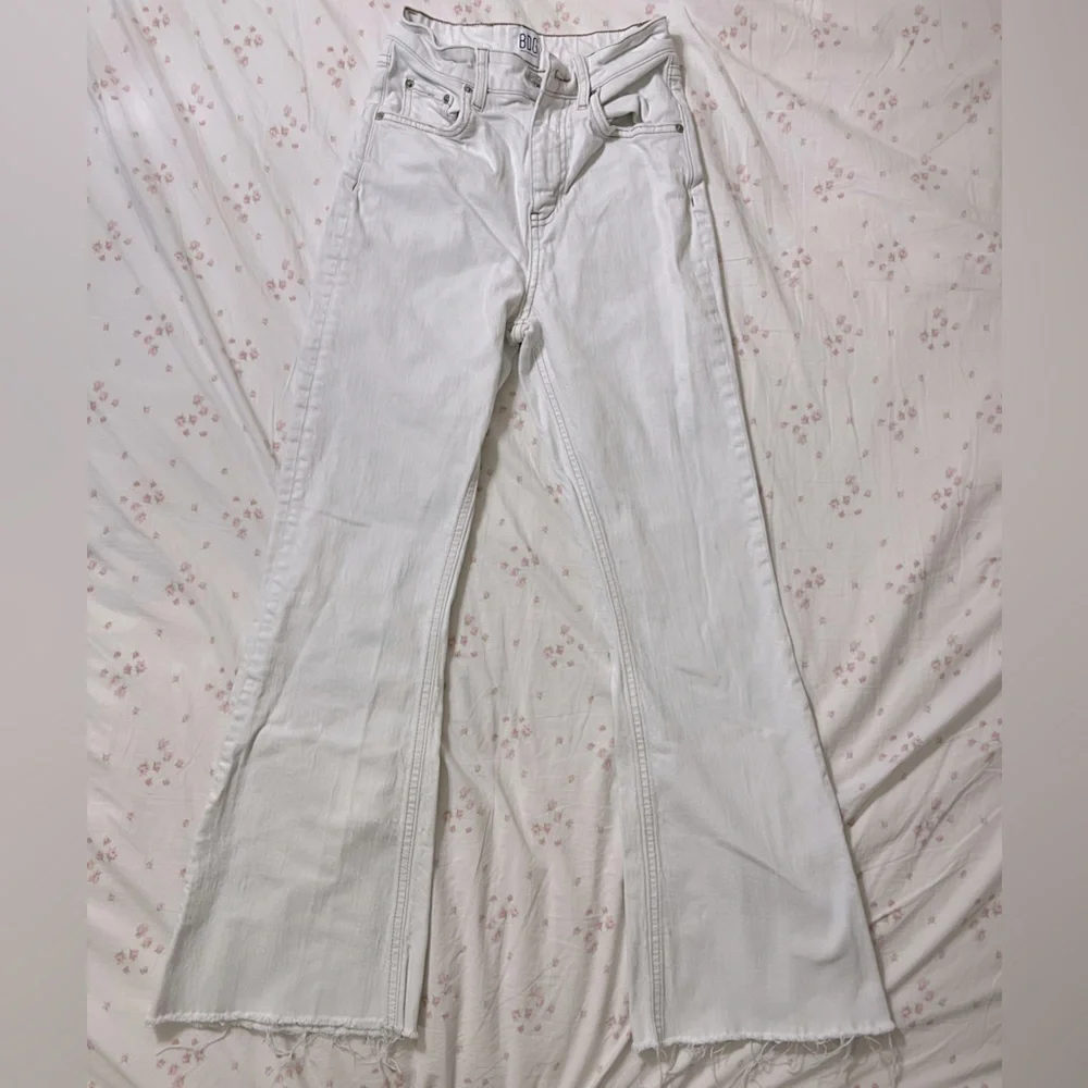 BDG Urban Outfitter Woman Flare Jeans - Picture 3 of 5